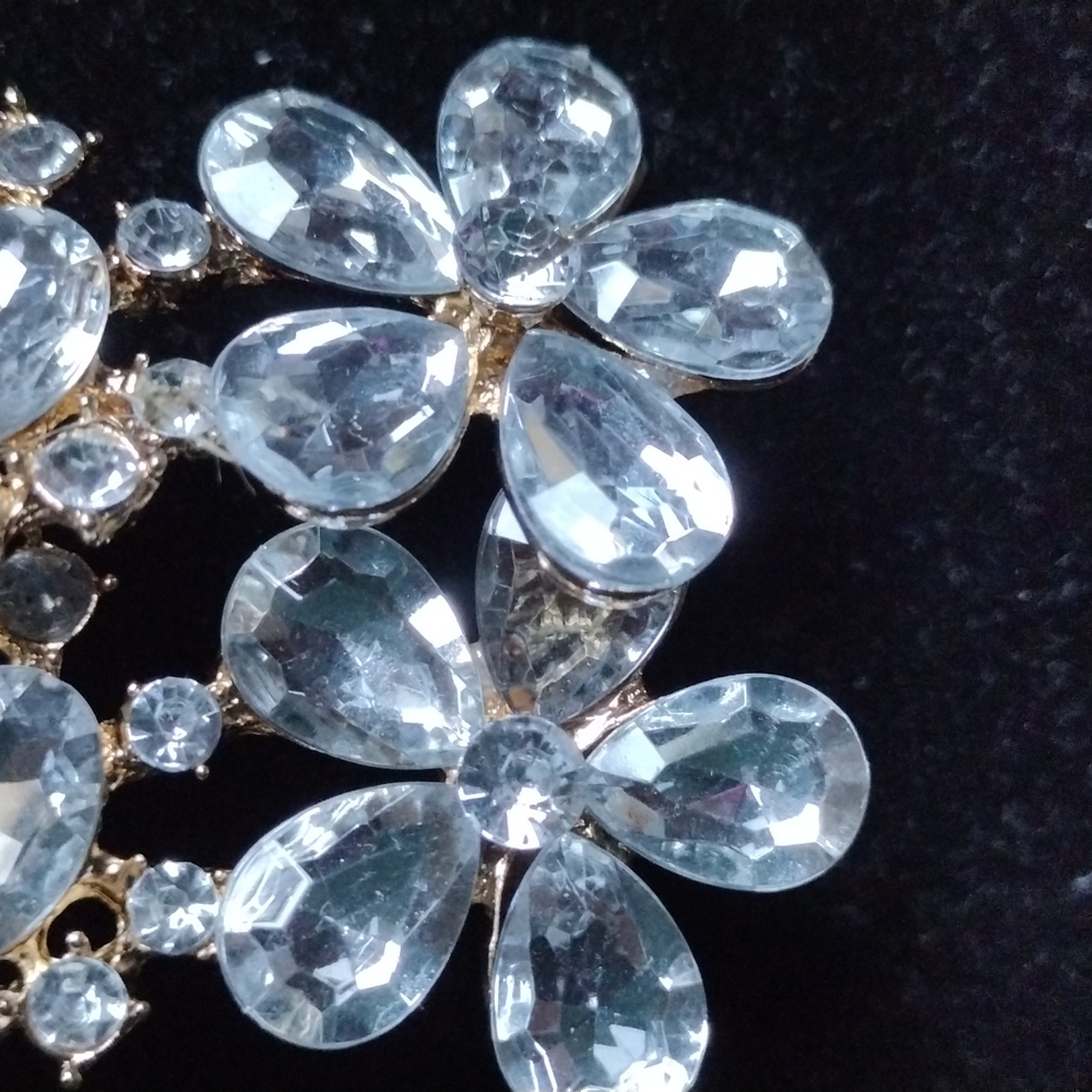 NWOT 2 piece Jewelry - Picture 3 of 4